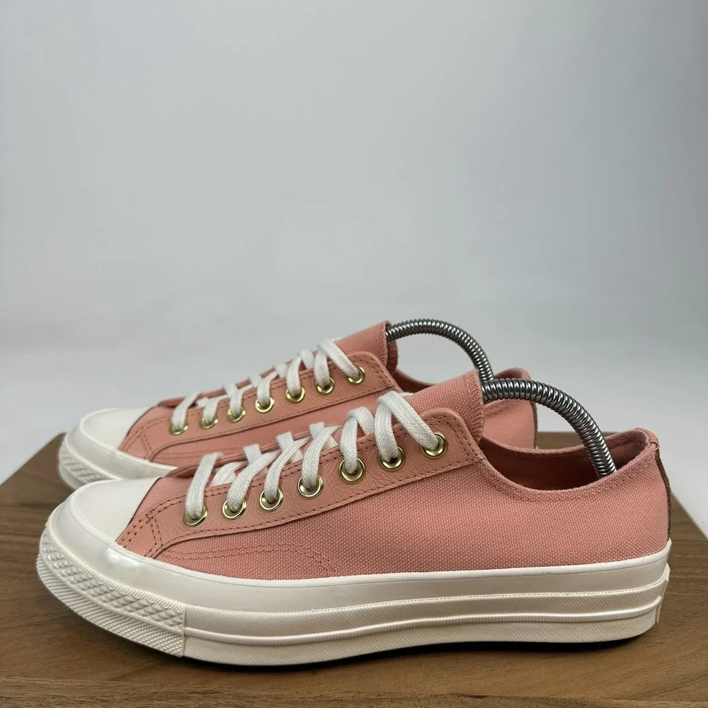 New Womens Converse Chuck 70 OX Flamingo Fade‎ Shoes Size 10.5 M - Picture 2 of 8